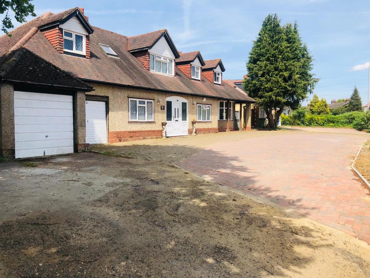 Amazing Quiet Garden House Near London Luton Airport Apartment Ngoại thất bức ảnh